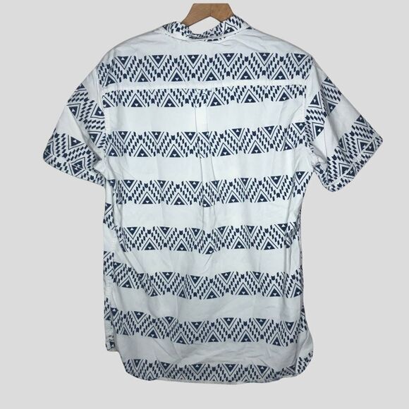 FREE PLANET Shirt, Short Sleeve, Button Down, white with blue pattern size L - Picture 2 of 5